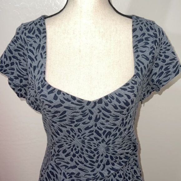 Deletta Blue Gray Floral Print Cap Sleeve Dress w/ Open Back Womens Size M - Picture 4 of 14